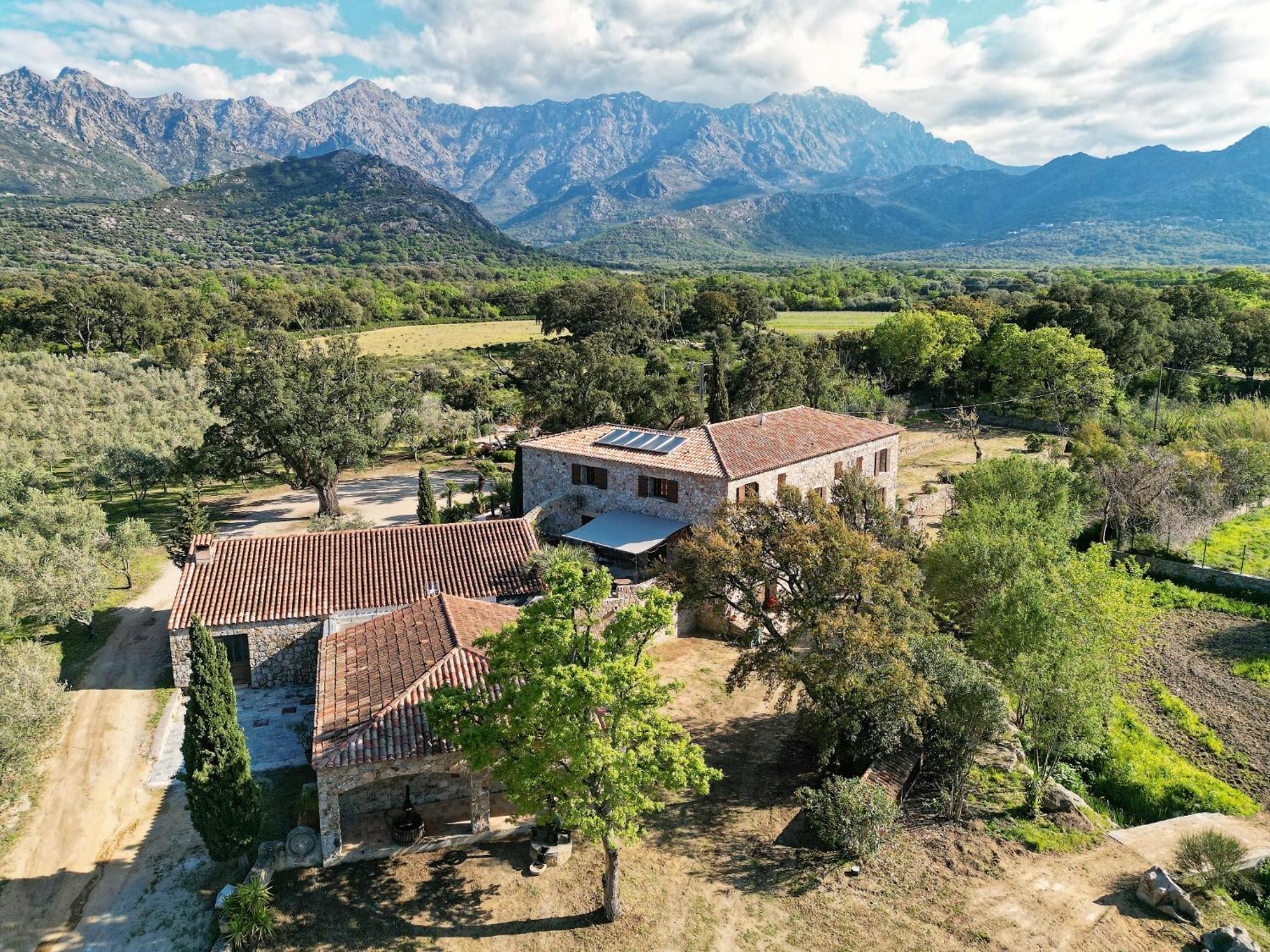 Hotel Domaine Du Reginu Santa-Reparata-di-Balagna Esterno foto